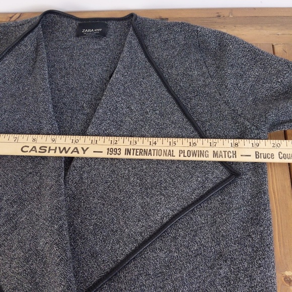 Zara Grey Knit Open Front Sweater Jacket with Faux Leather Trim - Picture 5 of 9